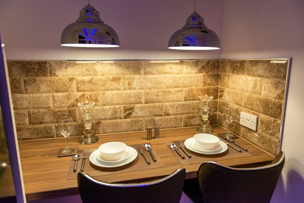 Executive Apartment, Accessible, Private Bathroom (Jacuzzi - Apartment 1) - Photo 60