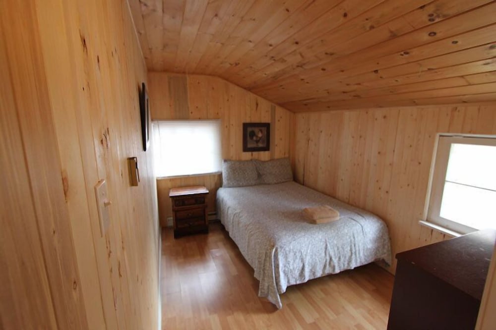 Beach1 Roost, 3 Bedrooms, 4 Double Beds with Sofabed, Kitchen photo 3