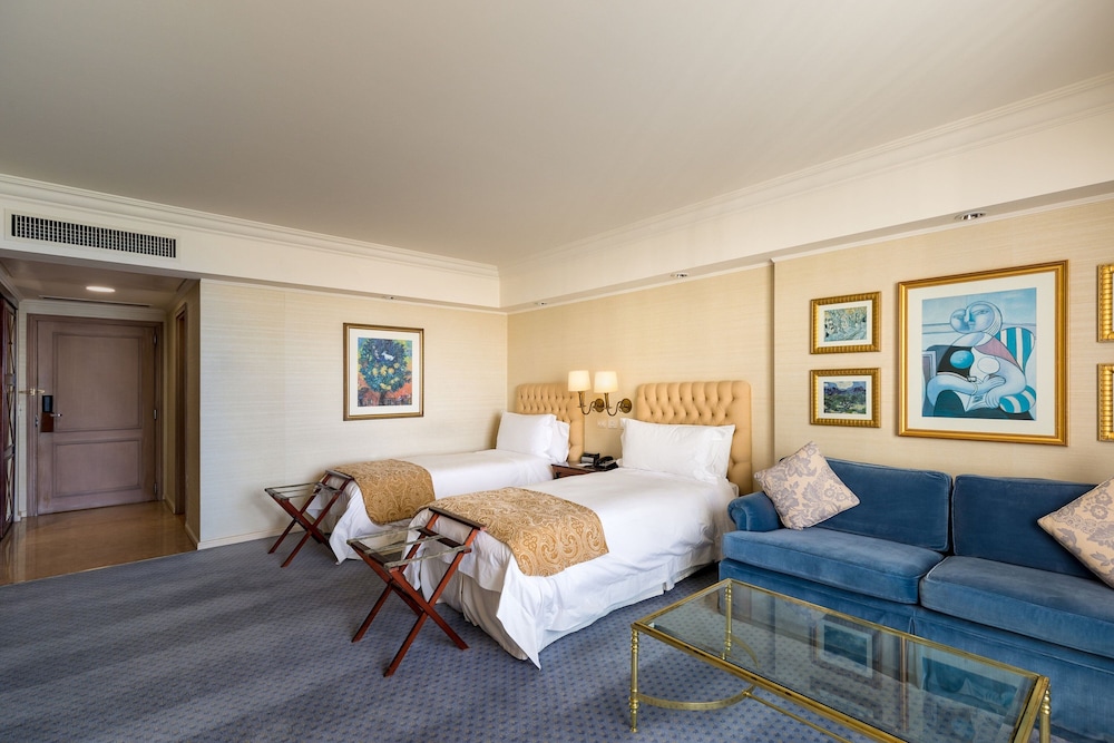 Grand Room, 2 Twin Beds
