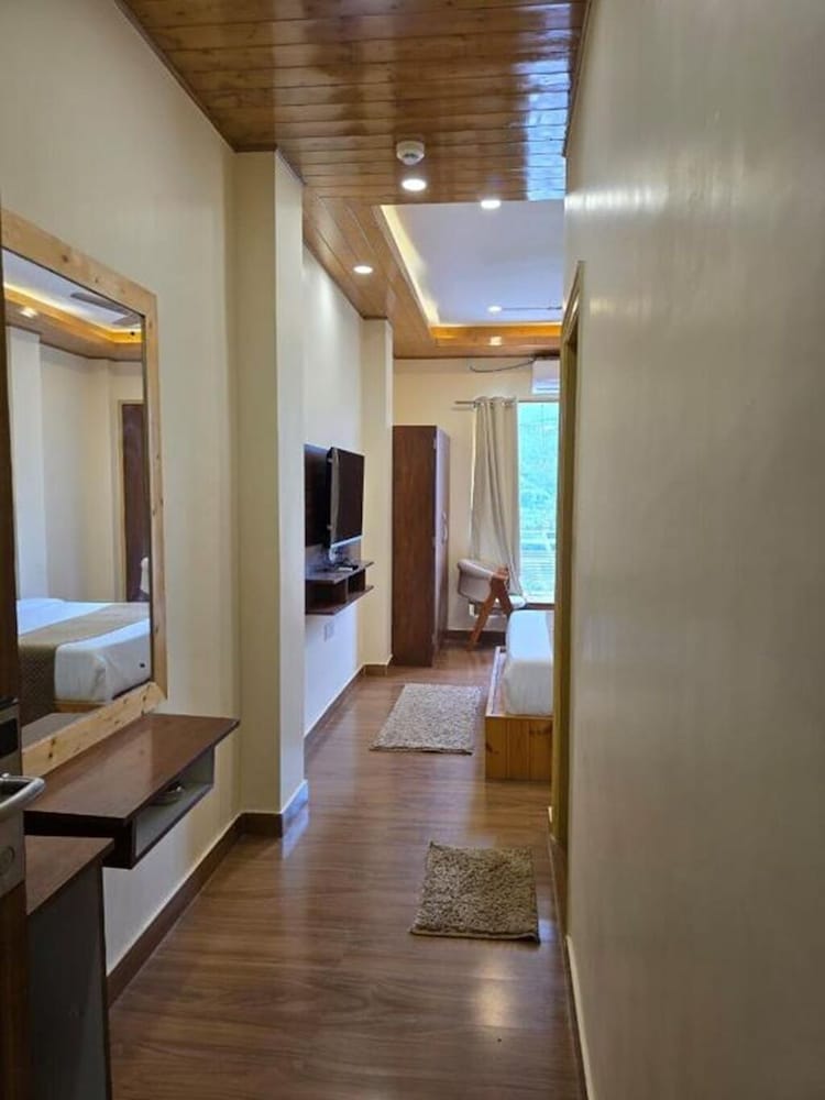 Standard Room photo 2