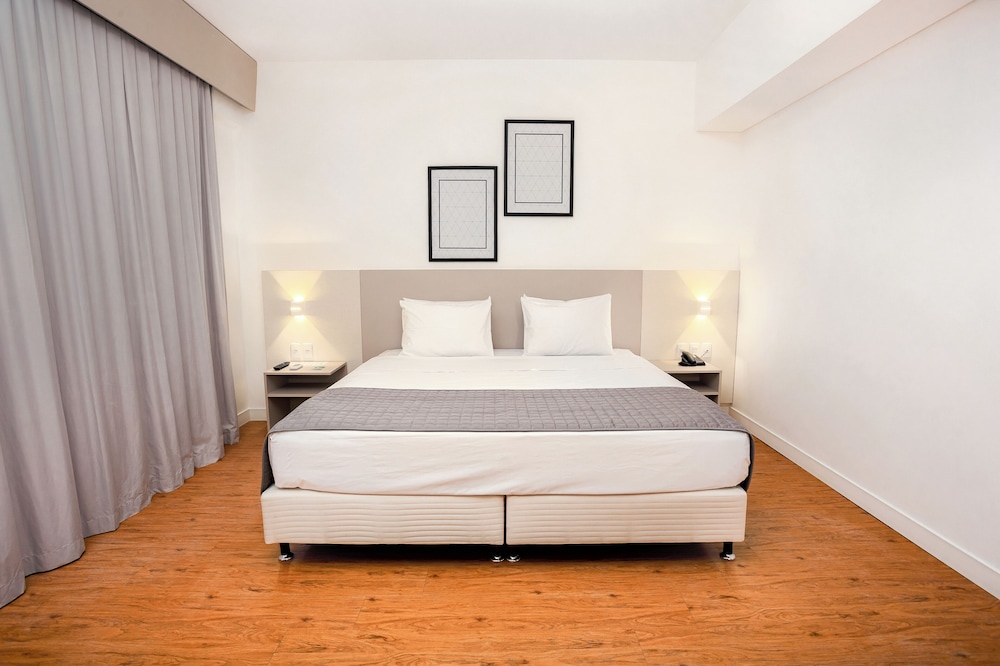 Superior Double Room - Photo 1