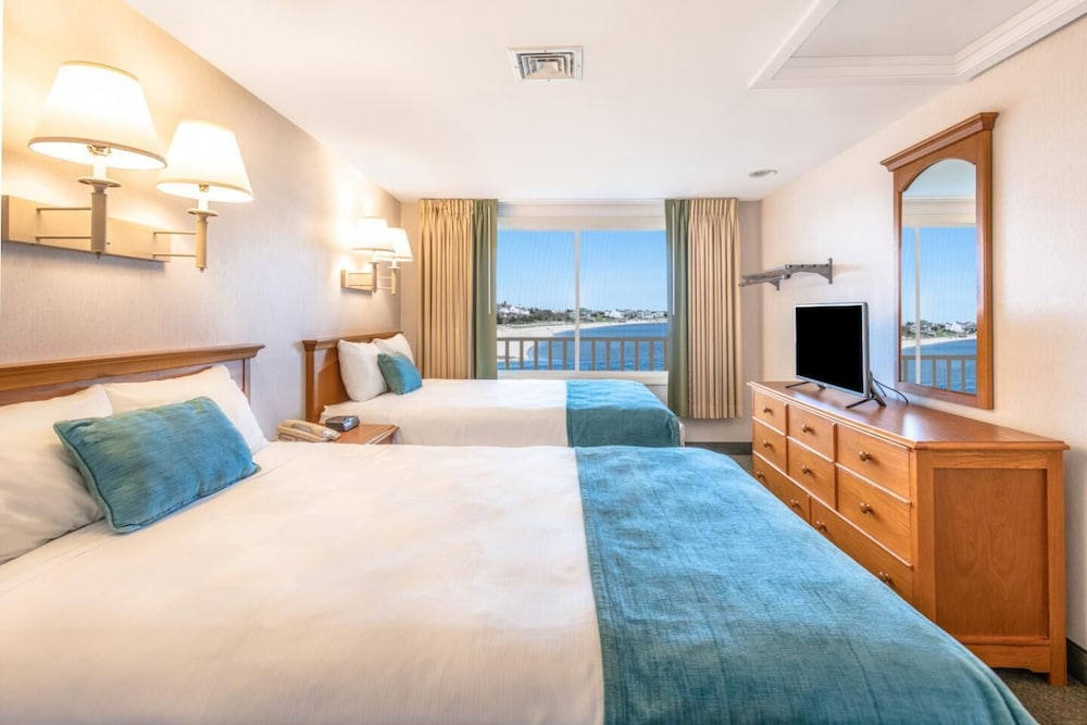 Suite, Multiple Beds (2 Bath Admiralty Suite)