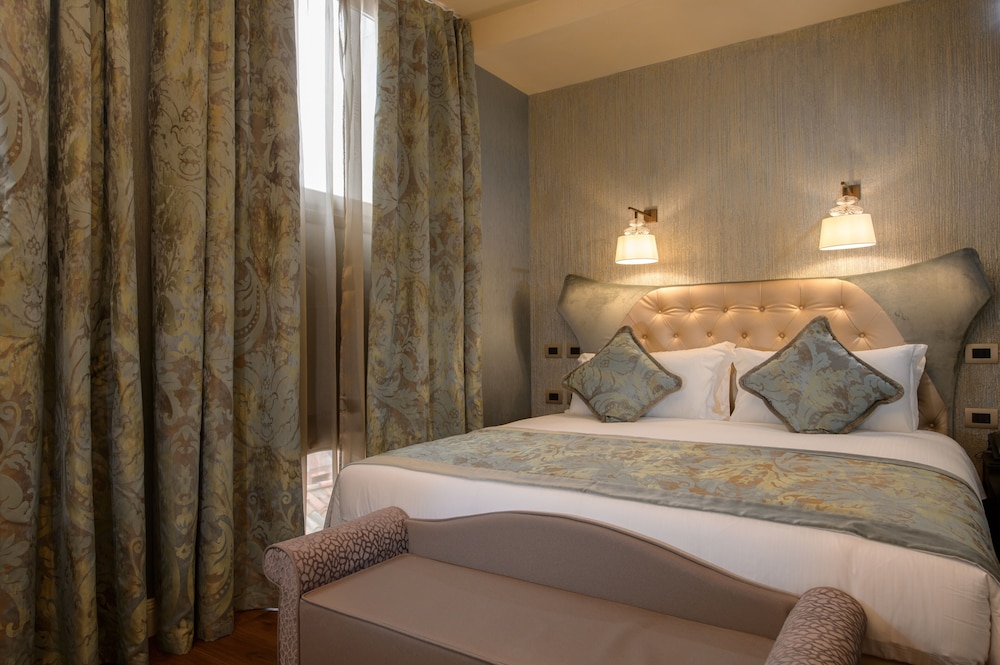 Economy Double or Twin Room photo 3