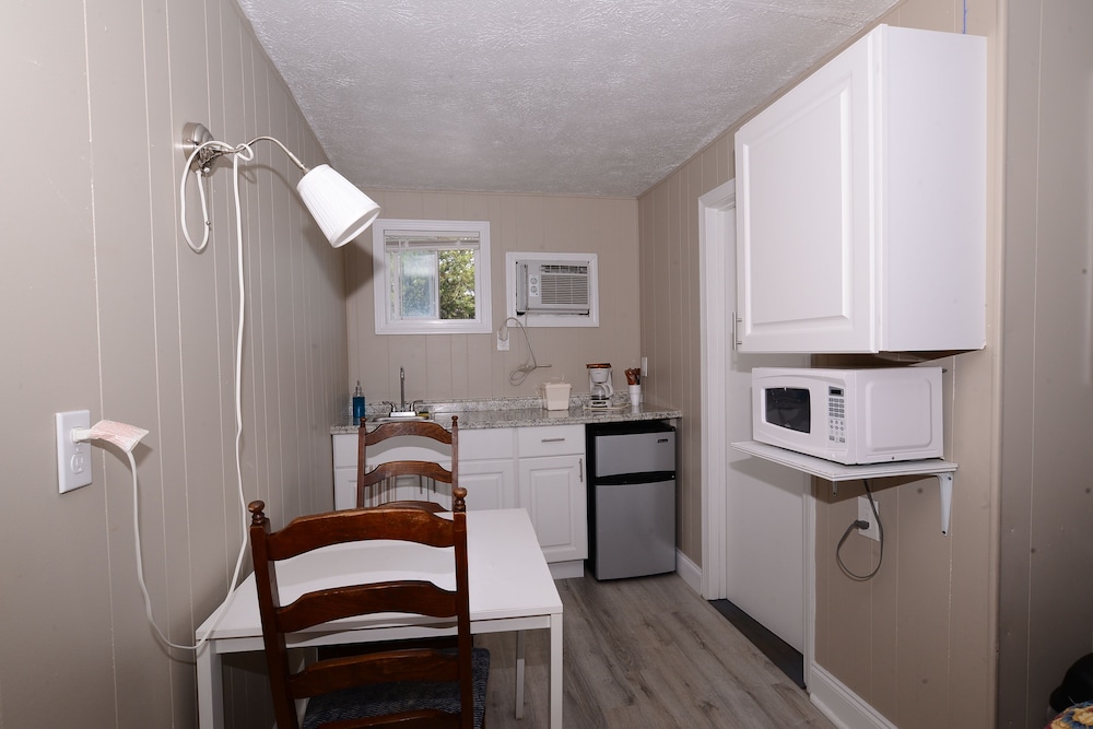 Premier Room, Multiple Beds, Kitchenette, Ocean View, photo 6