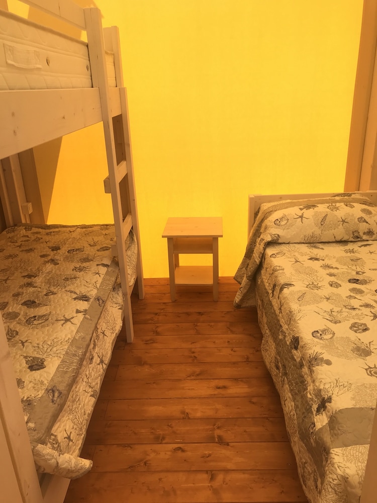 Tent, Kitchenette - Photo 1