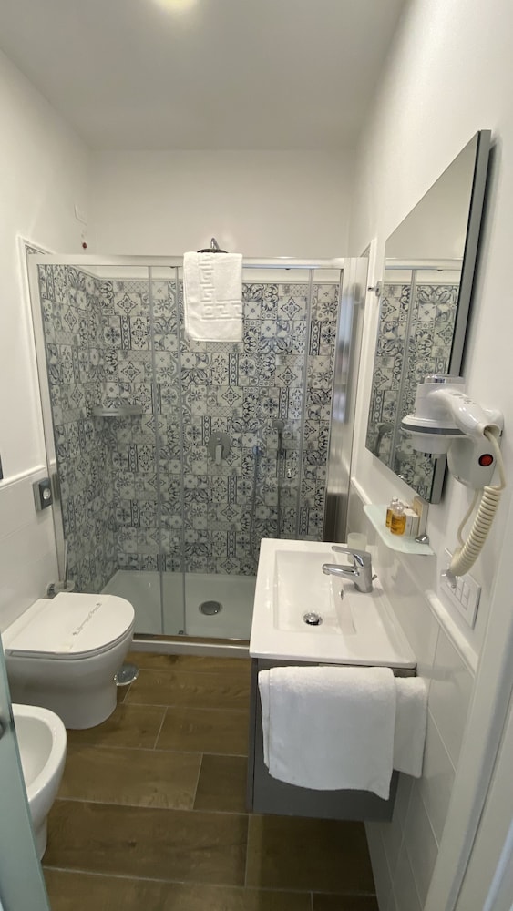 Superior Room, Balcony - Photo 8