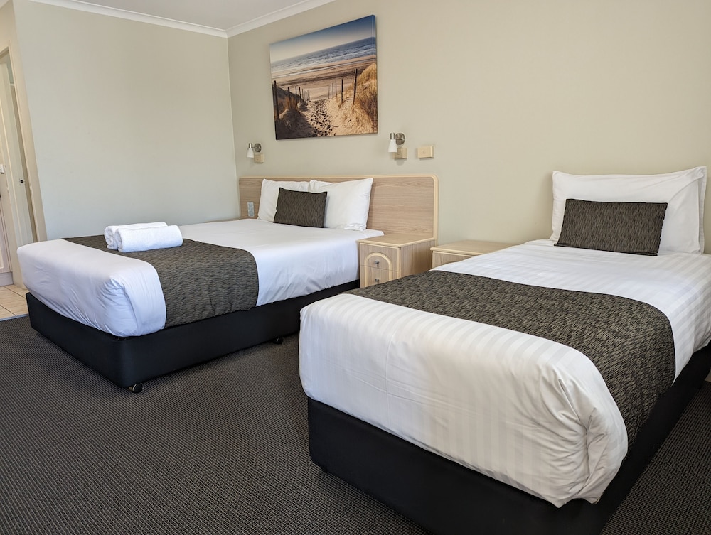 Executive Triple Room photo 2