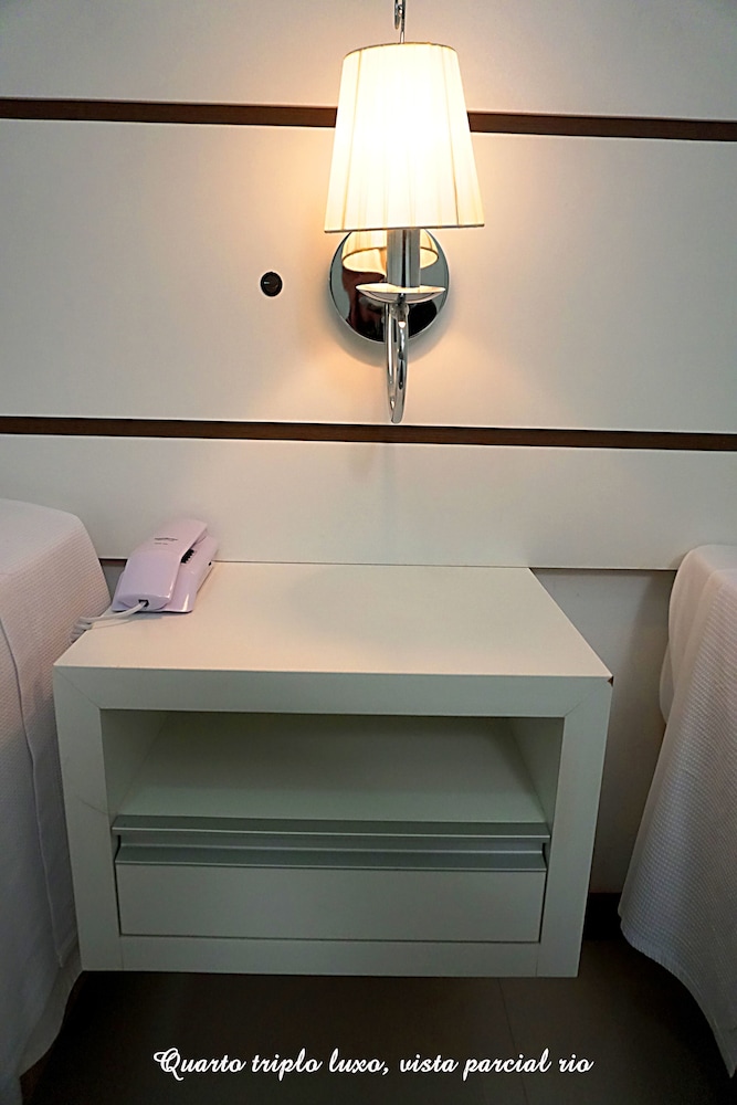 Deluxe Triple Room, River View photo 2