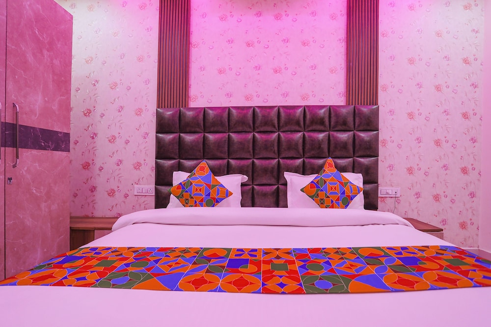 Executive Room - Photo 2
