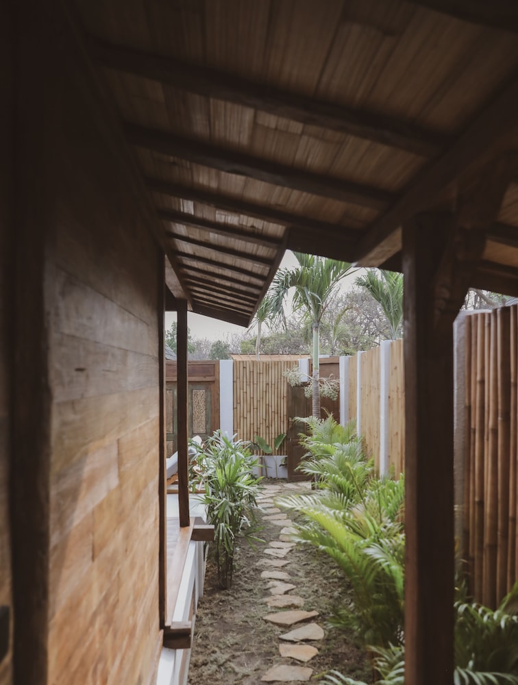 Villa TanpaNama photo 2