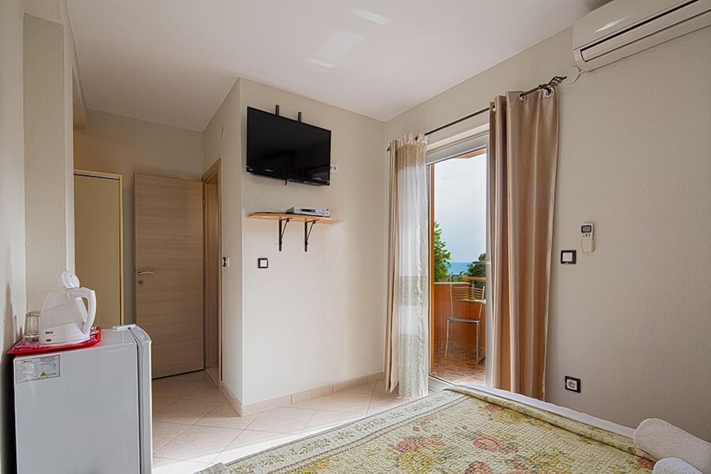 Executive Room photo 2
