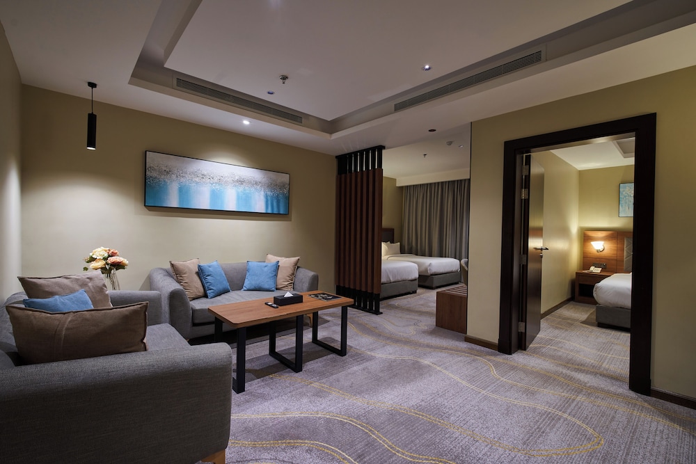 Family Suite, 2 Bedrooms, Non Smoking, Private Bathroom