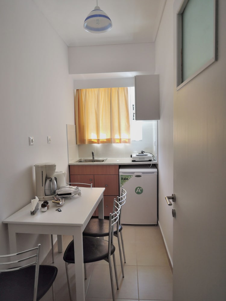 Economy Apartment, 2 Bedrooms (3 Persons) - Photo 6