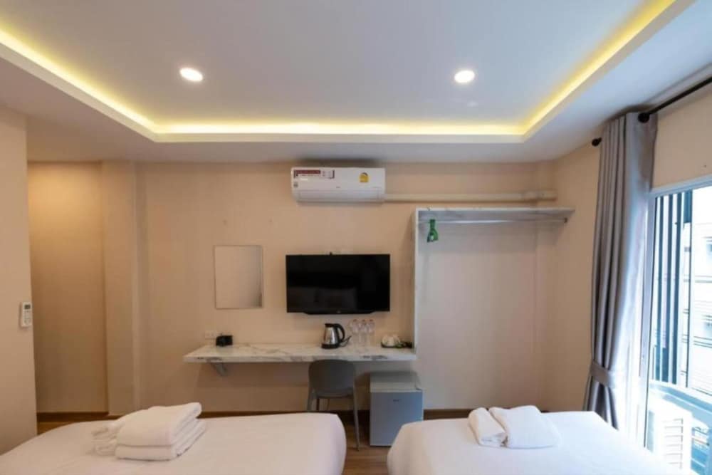Triple Room with Balcony photo 3