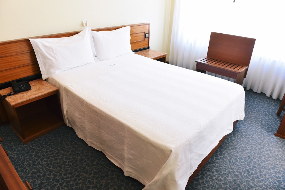 Basic Double Room photo 2