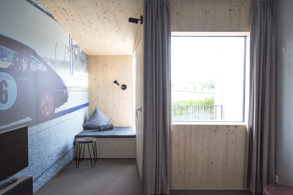 Comfort Room photo 2