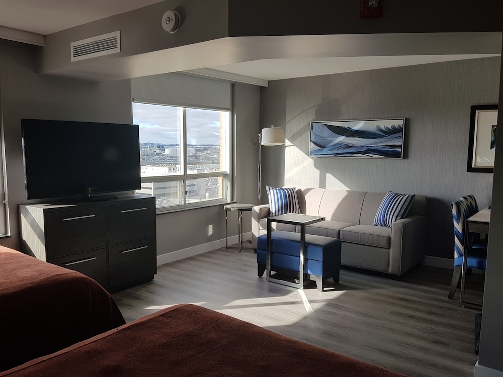 Suite, 2 Queen Beds - Photo 1