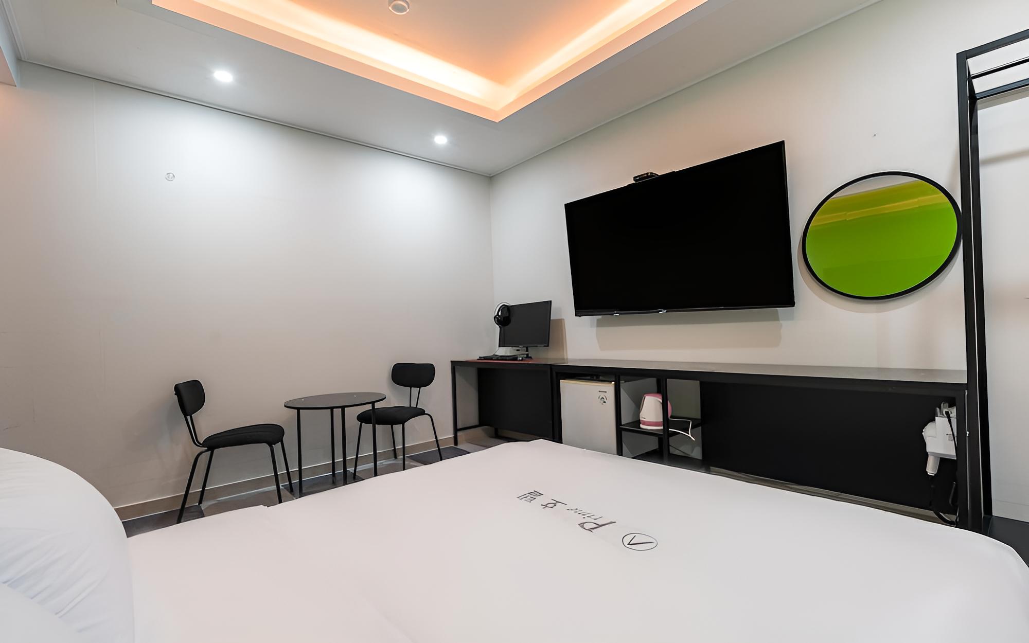 Room (Deluxe (baggable) (high-end no-hard P) - Photo 10