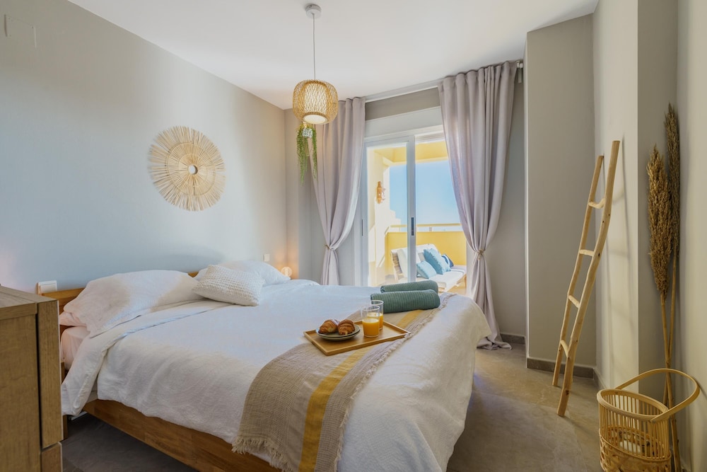 Apartamento Familiar, 1 Dormitorio, en la Montaña (Suite Calahonda Royale Seaview)