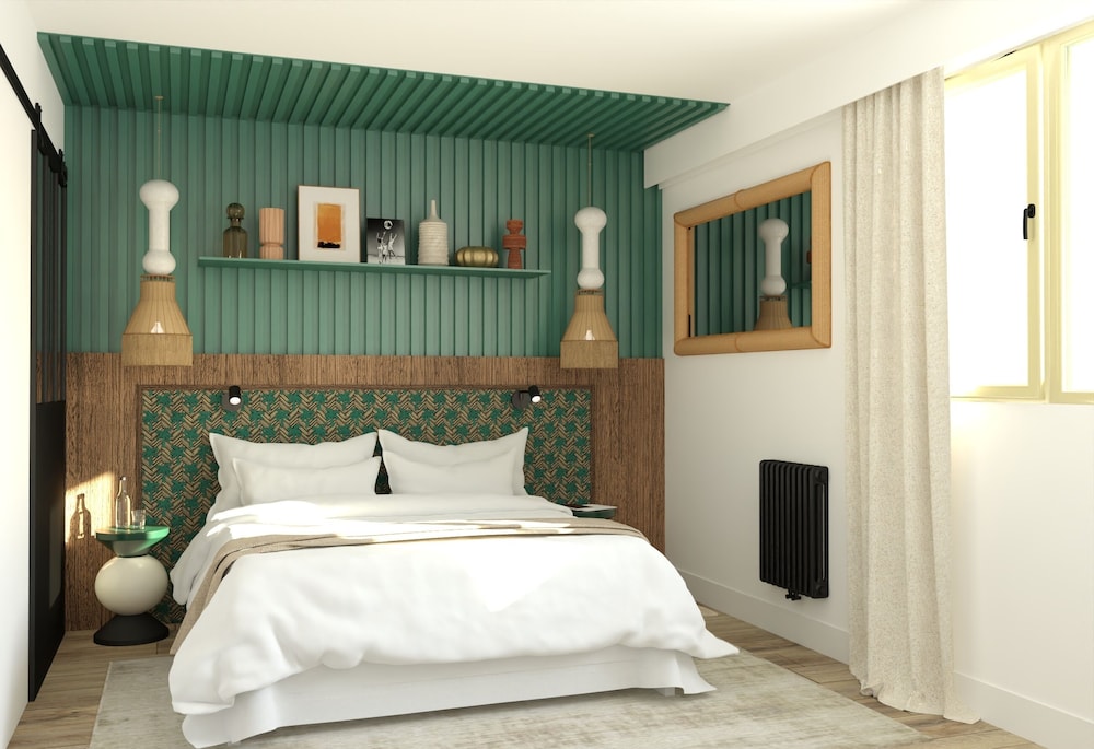 Comfort Room, Partial Sea View