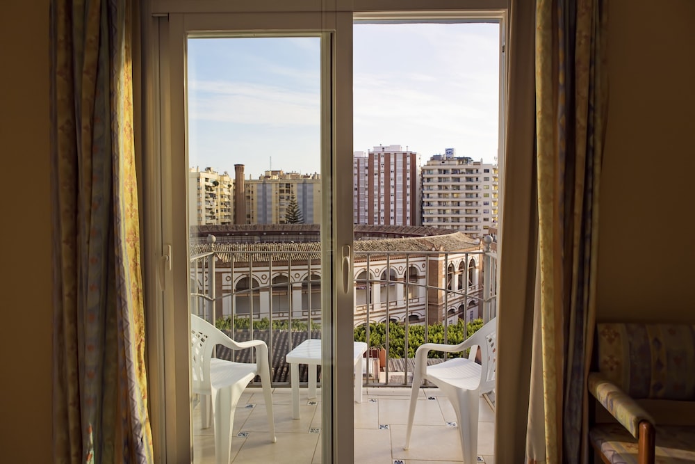 Double Room, Balcony, Harbor View photo 2