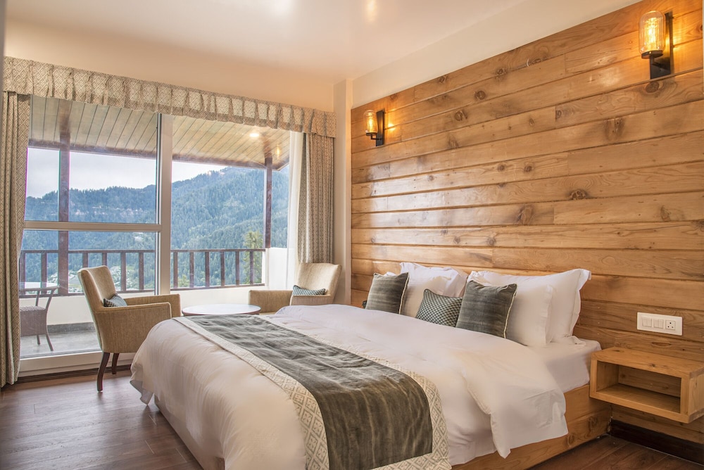 Premium Room, Balcony, Mountain View