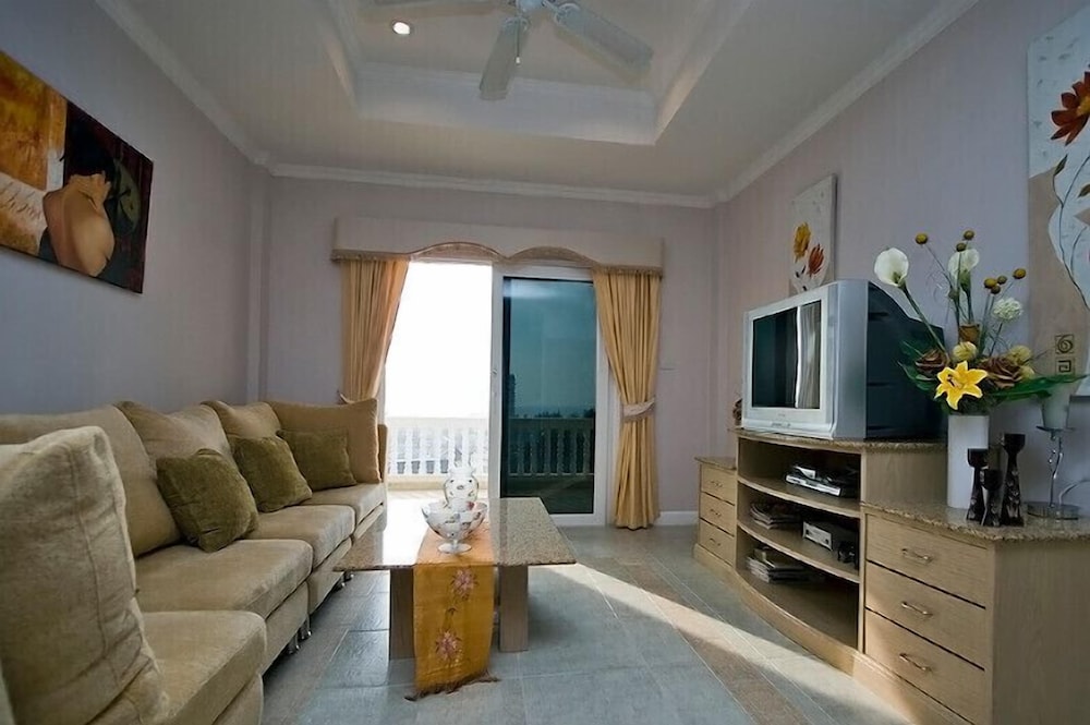 Apartment, 2 Bedrooms photo 2