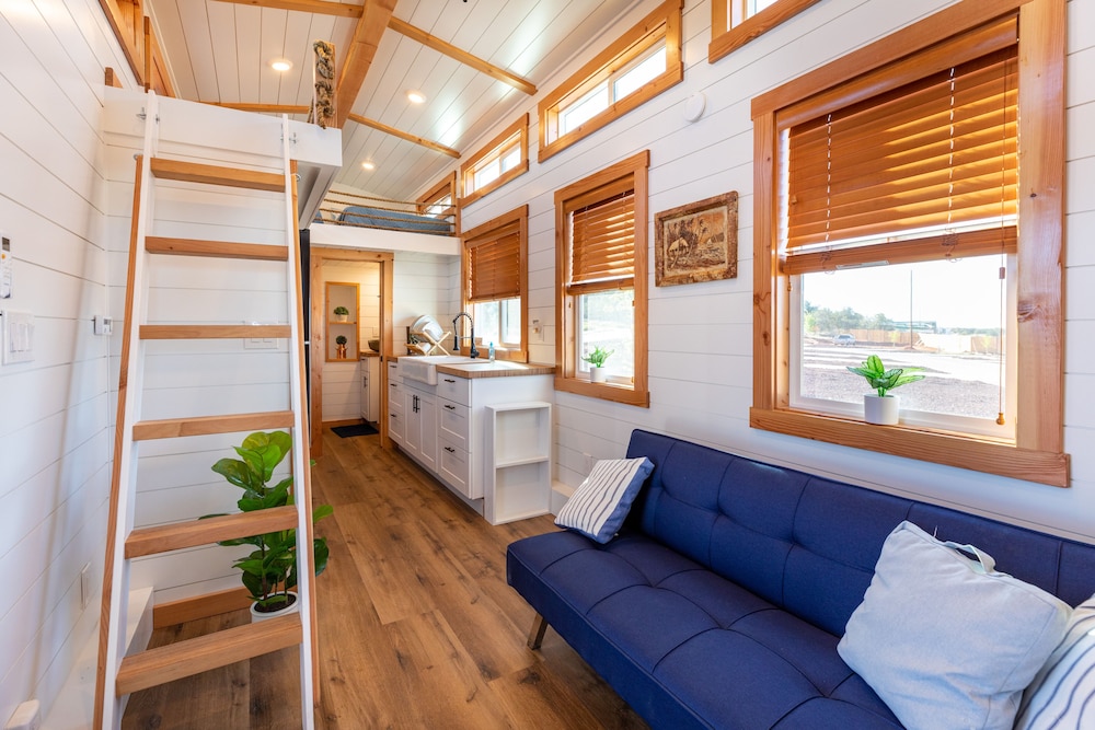 Deluxe Cabin, 2 Bedrooms, Mountain View