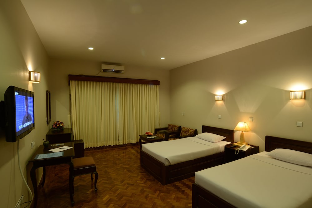 Deluxe Twin Room photo 1