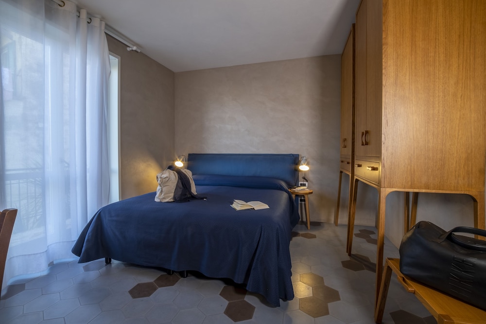 Exclusive Suite - Photo 1