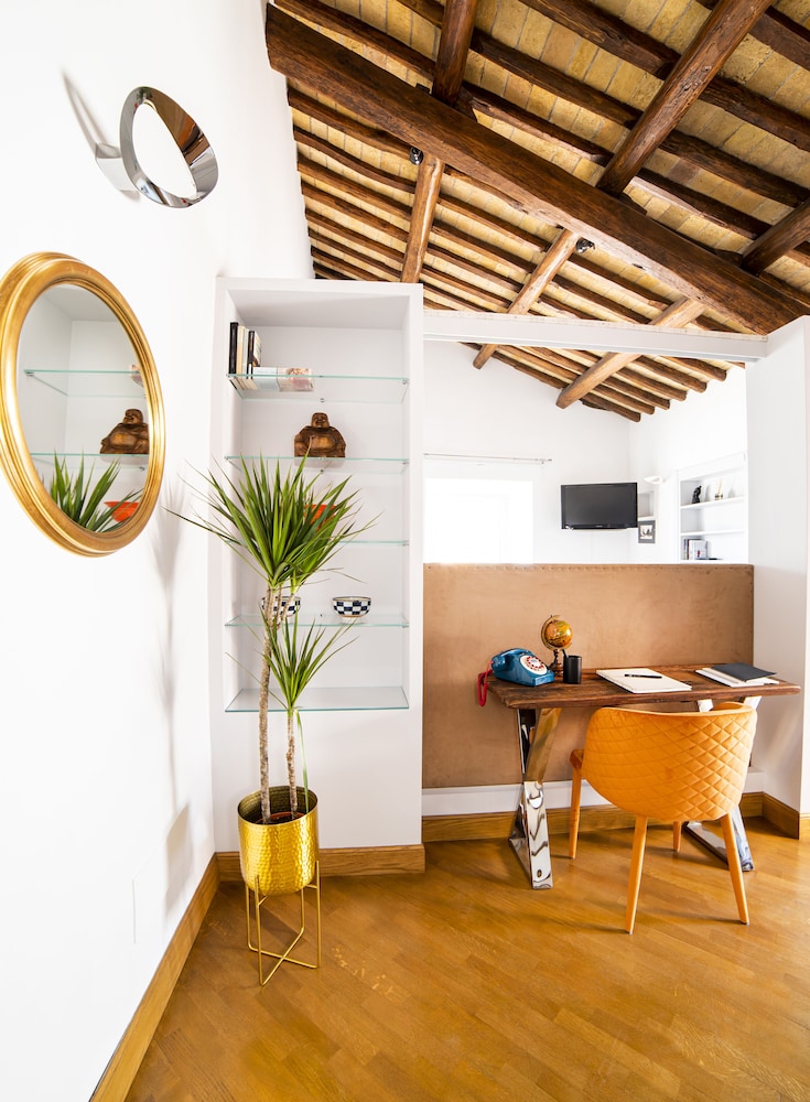 Royal Apartment photo 2