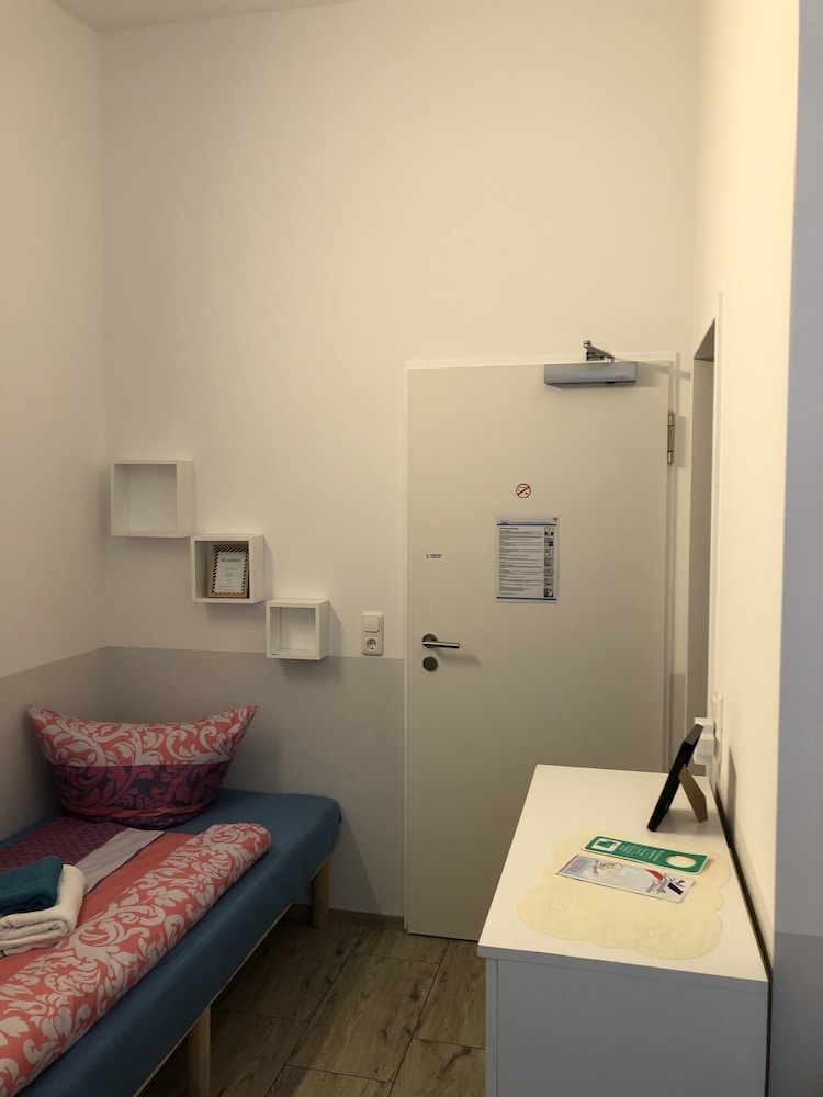 Single Room, Corner photo 3