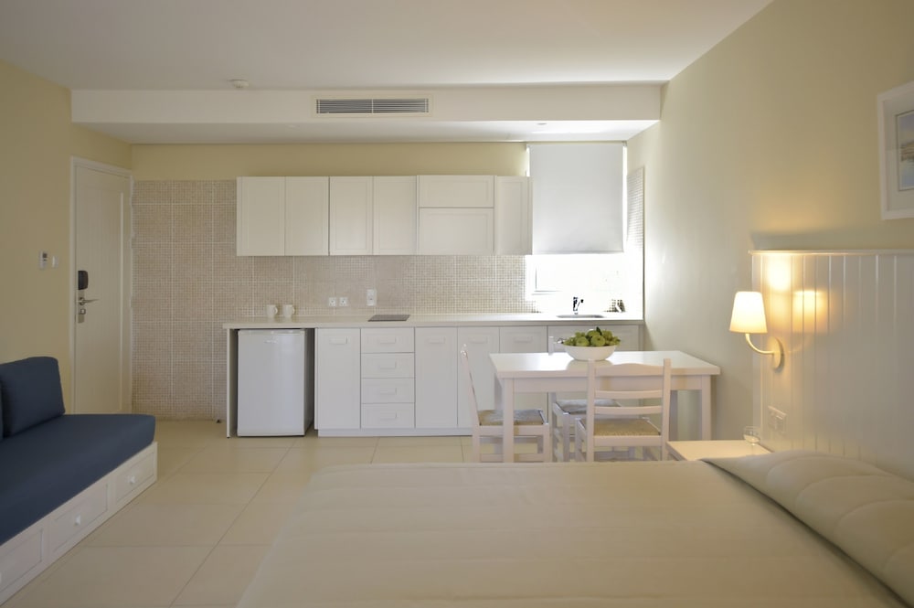 Junior Suite, Garden View photo 1