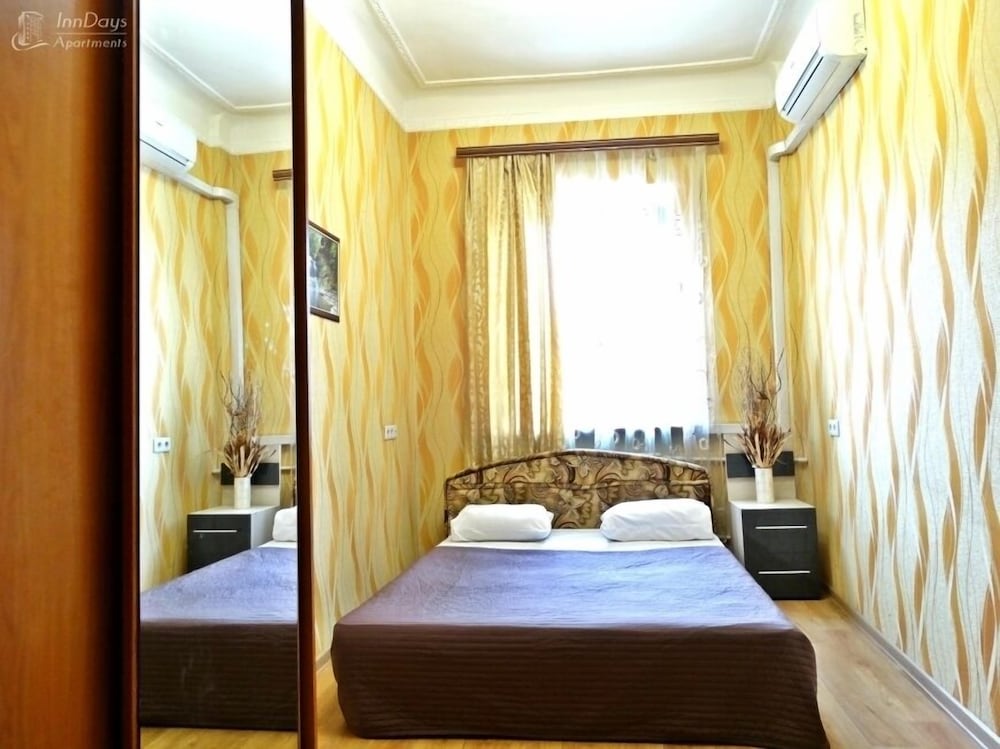 Apartment photo 2
