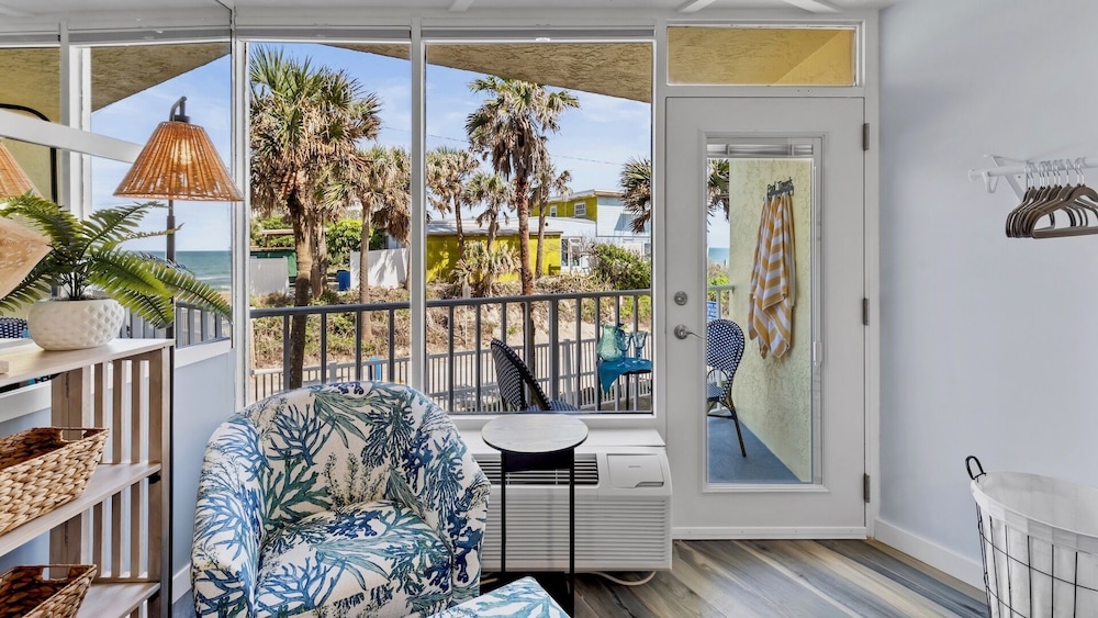 Studio, Ocean View, Beachside (Ocean Oasis) photo 2