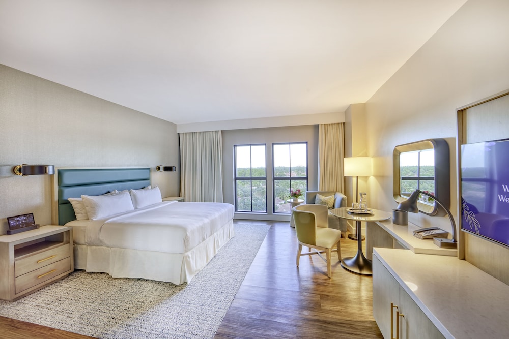 Deluxe Room, 1 King Bed, Resort View - Photo 2