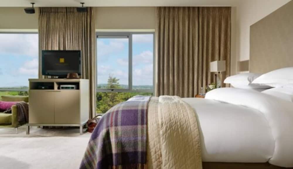 Superior Room, Garden View