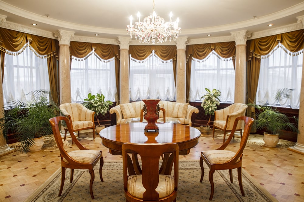 Executive Room photo 2