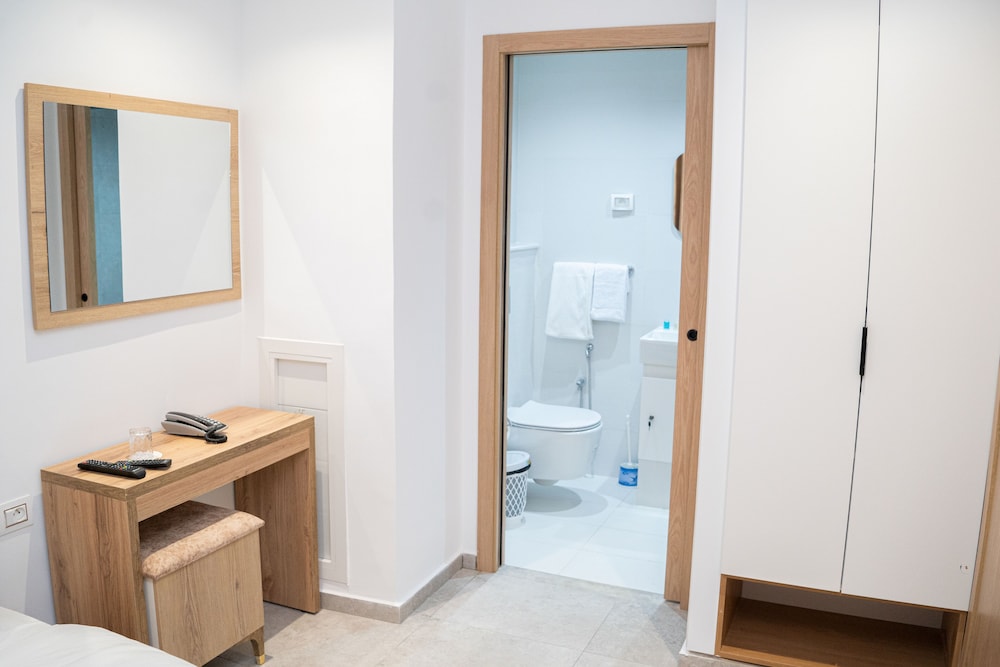 Economy Room photo 2