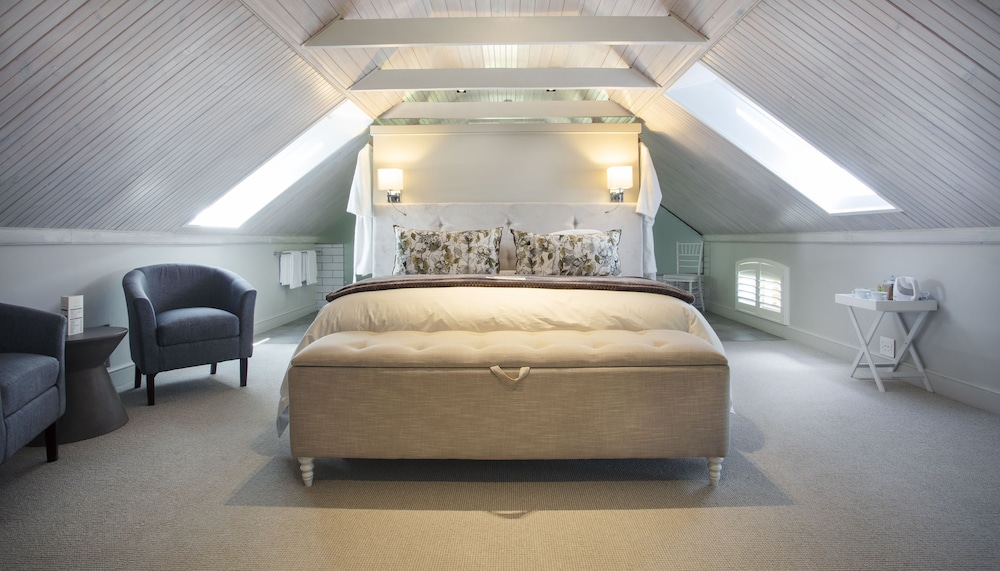 Luxury Double or Twin Room photo 3
