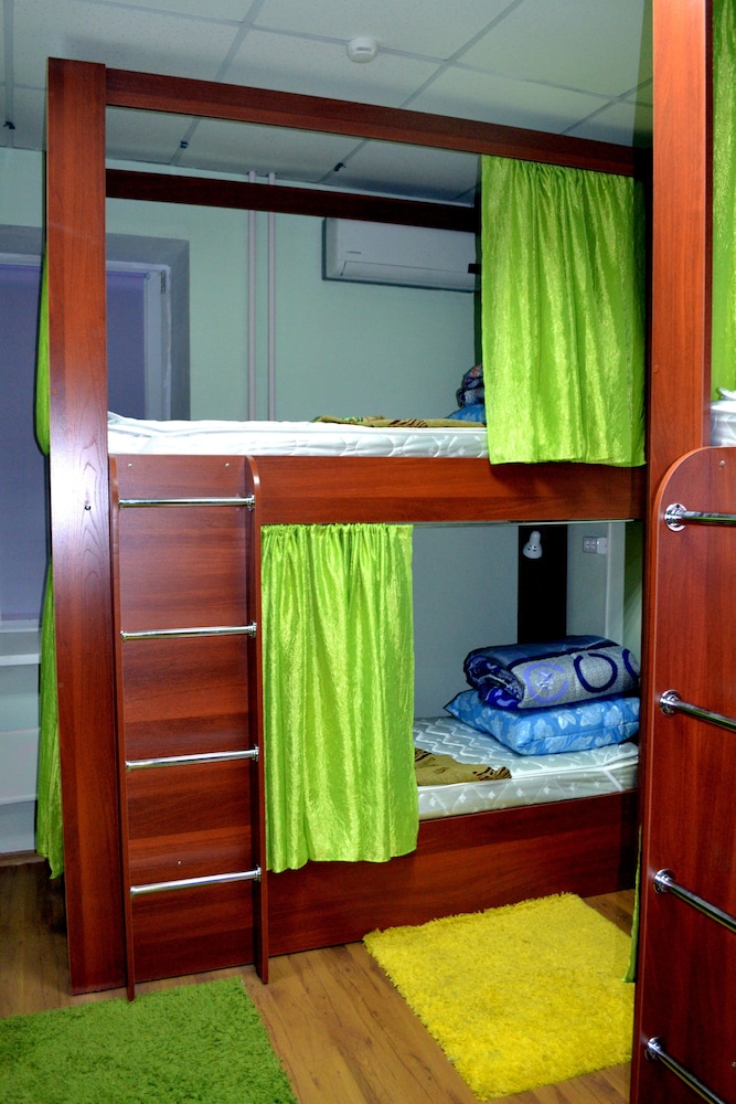 Standard Shared Dormitory, Men only (8 beds) photo 3
