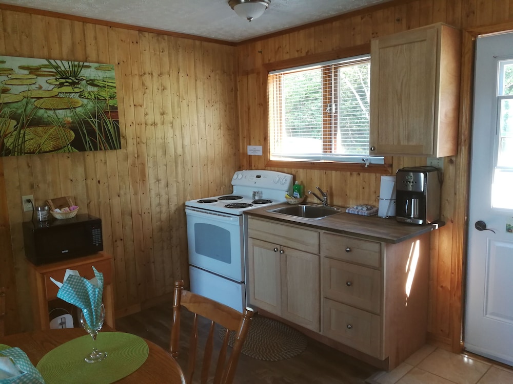Suite, 2 Bedrooms (Duplex #8) photo 2