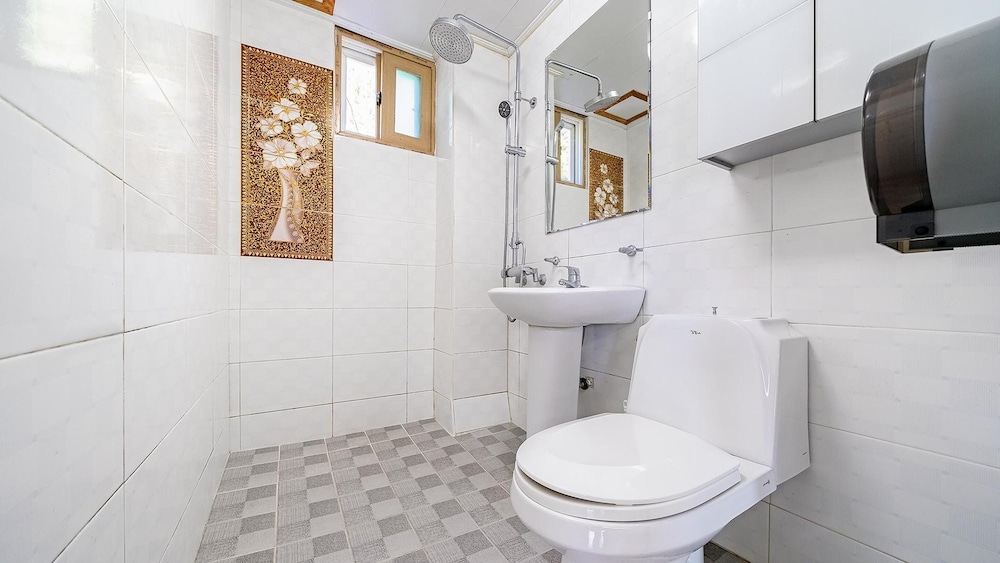 Basic Room, 1 Bedroom (Dokchae(separateroom)) - Photo 6
