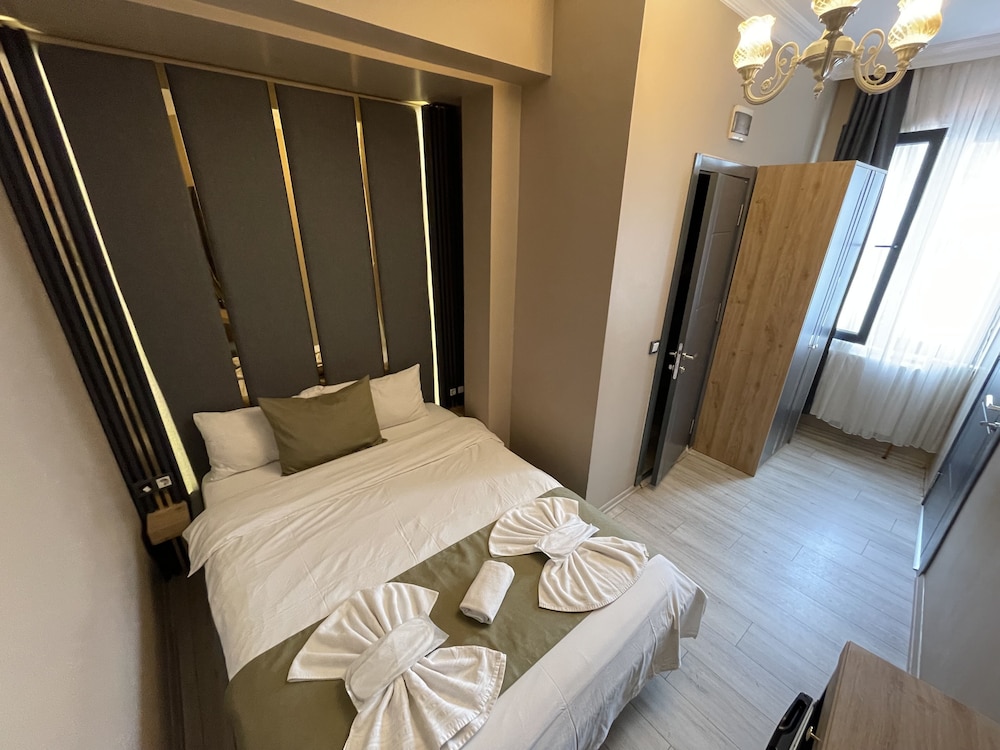 Basic Double Room photo 1