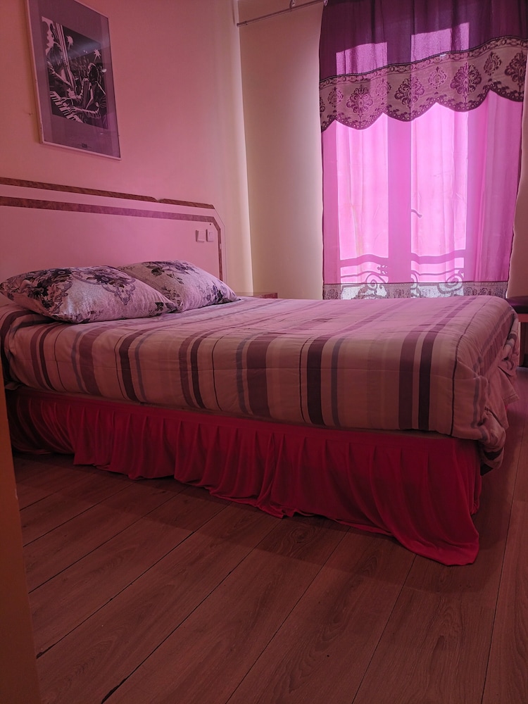 Economy Double Room photo 2