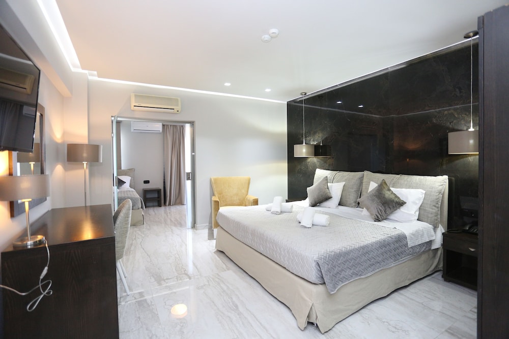 Family Studio Suite photo 1