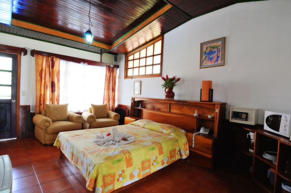 Standard Room - Photo 5