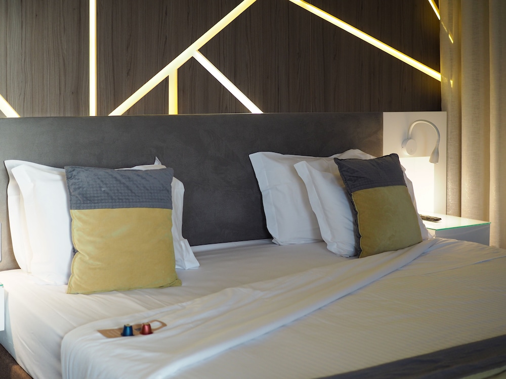 The 1 Suite Junior (Sea View) photo 3
