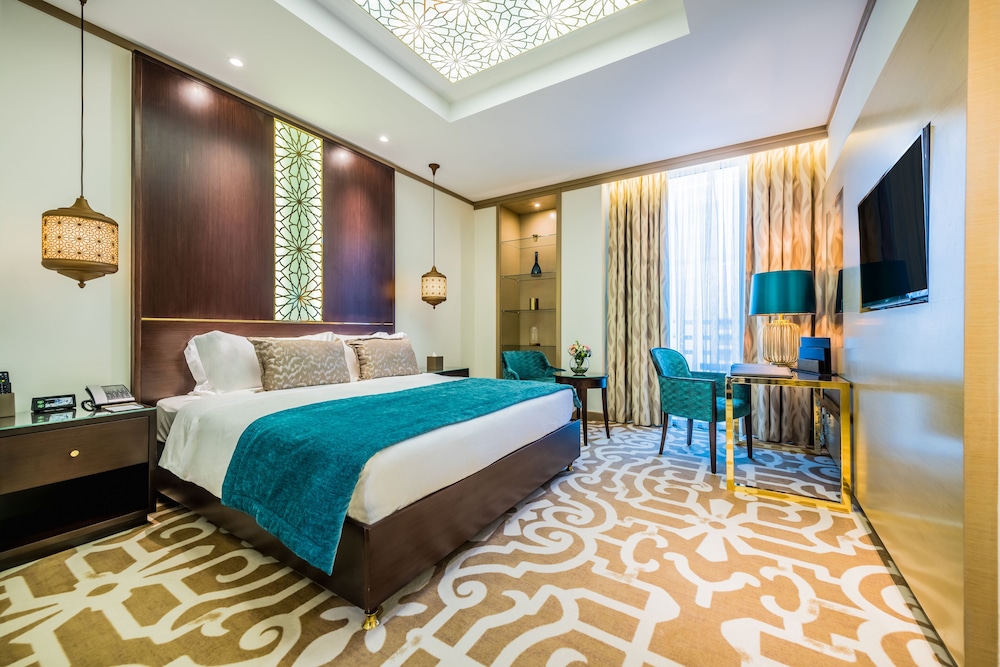 Deluxe Room, 1 King Bed