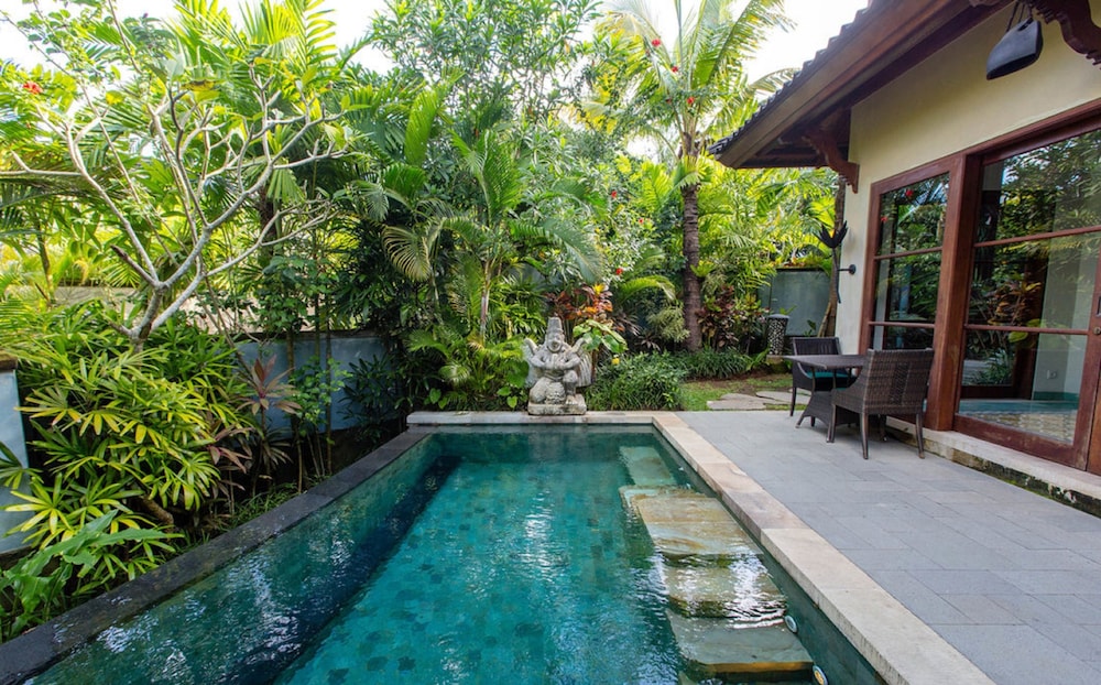 Villa, 2 Bedrooms, Private Pool, Garden View photo 2